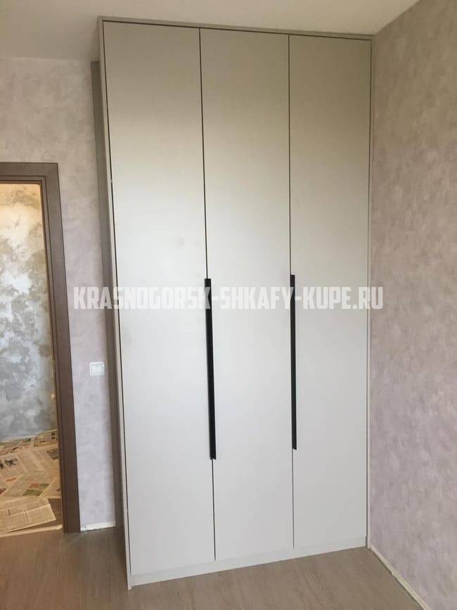 Распашные шкафы Красногорск